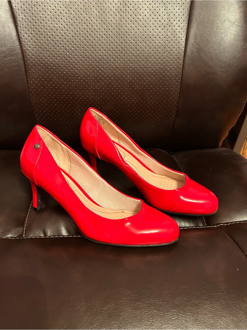 Life Stride Red Patent Mid Heel Pumps